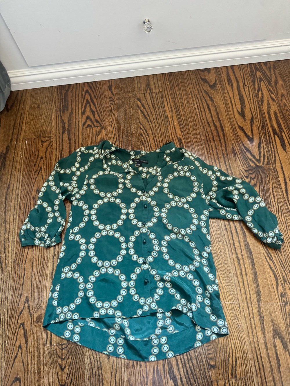 Banana Republic Green Circle-Print Button-Front Blouse